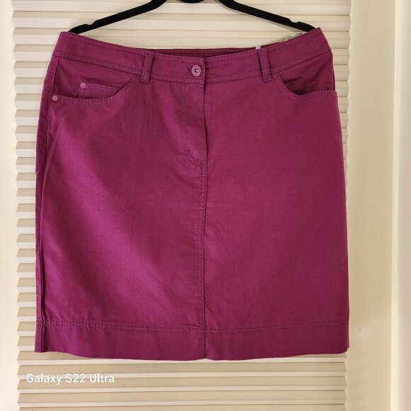 Skirt - Picture 1 of 5